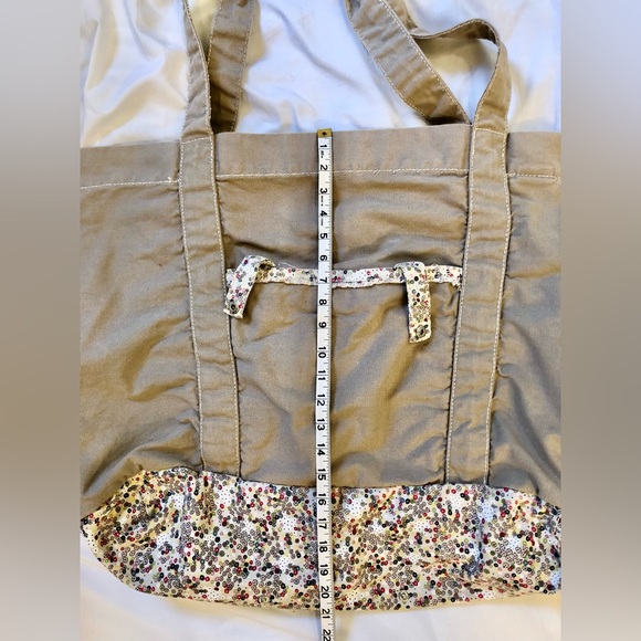 Thirty-one Large Tan Canvas Tote/ Beach Bag With Floral Lining - Picture 6 of 7